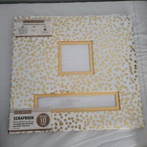 Scrapbook 12 X 12"
